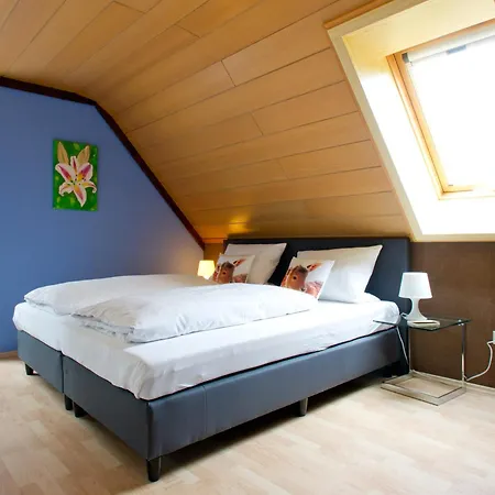 Landpension Am Sommerhang Apartamento *